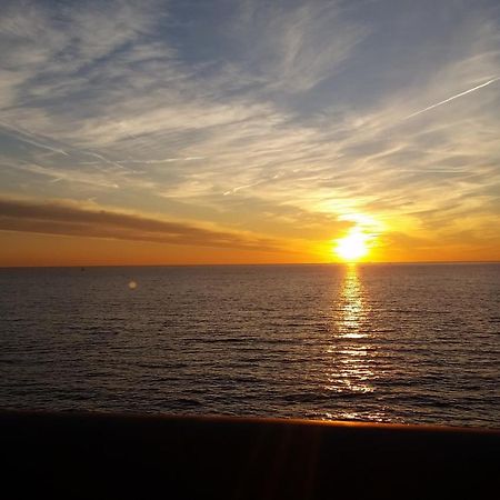 Sublime Vue Mer,Parking,Wifi Fréjus Extérieur photo