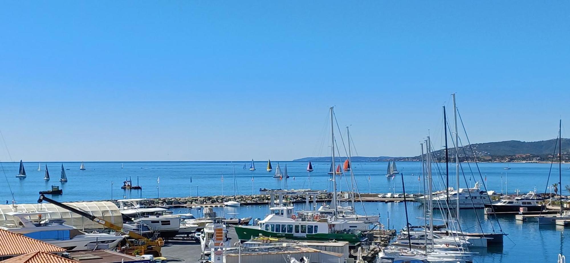 Sublime Vue Mer,Parking,Wifi Fréjus Extérieur photo